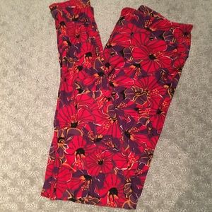 OS never been worn lularoe leggings